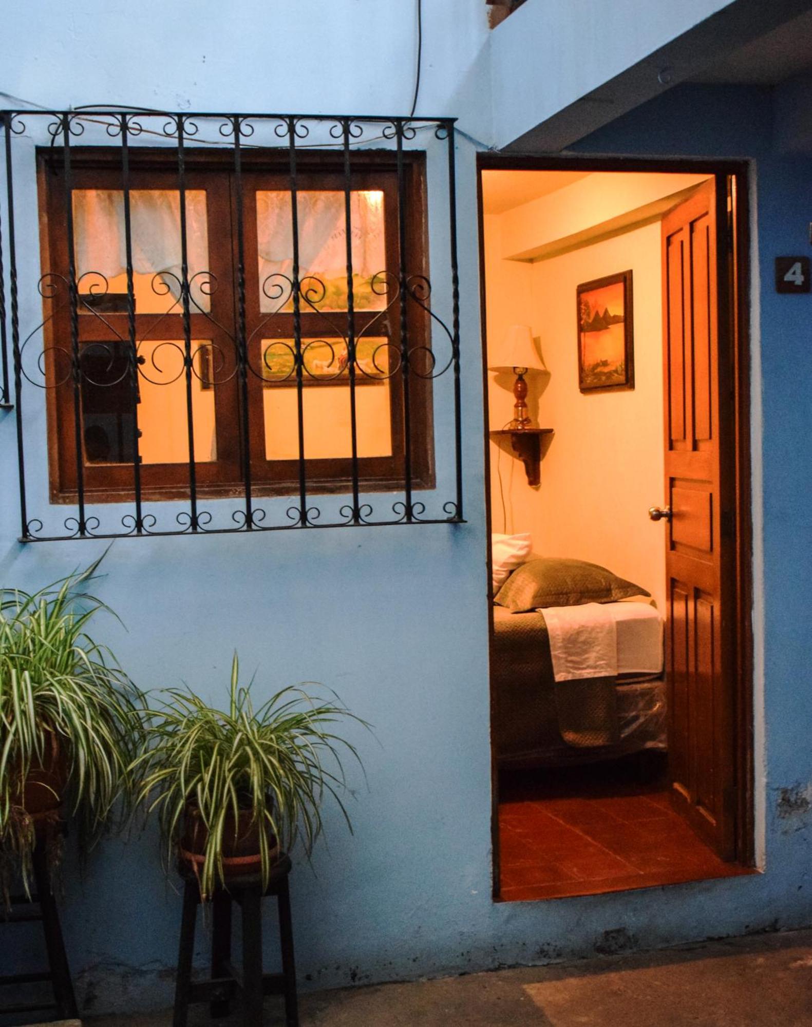 Dionisio Inn Antigua Buitenkant foto