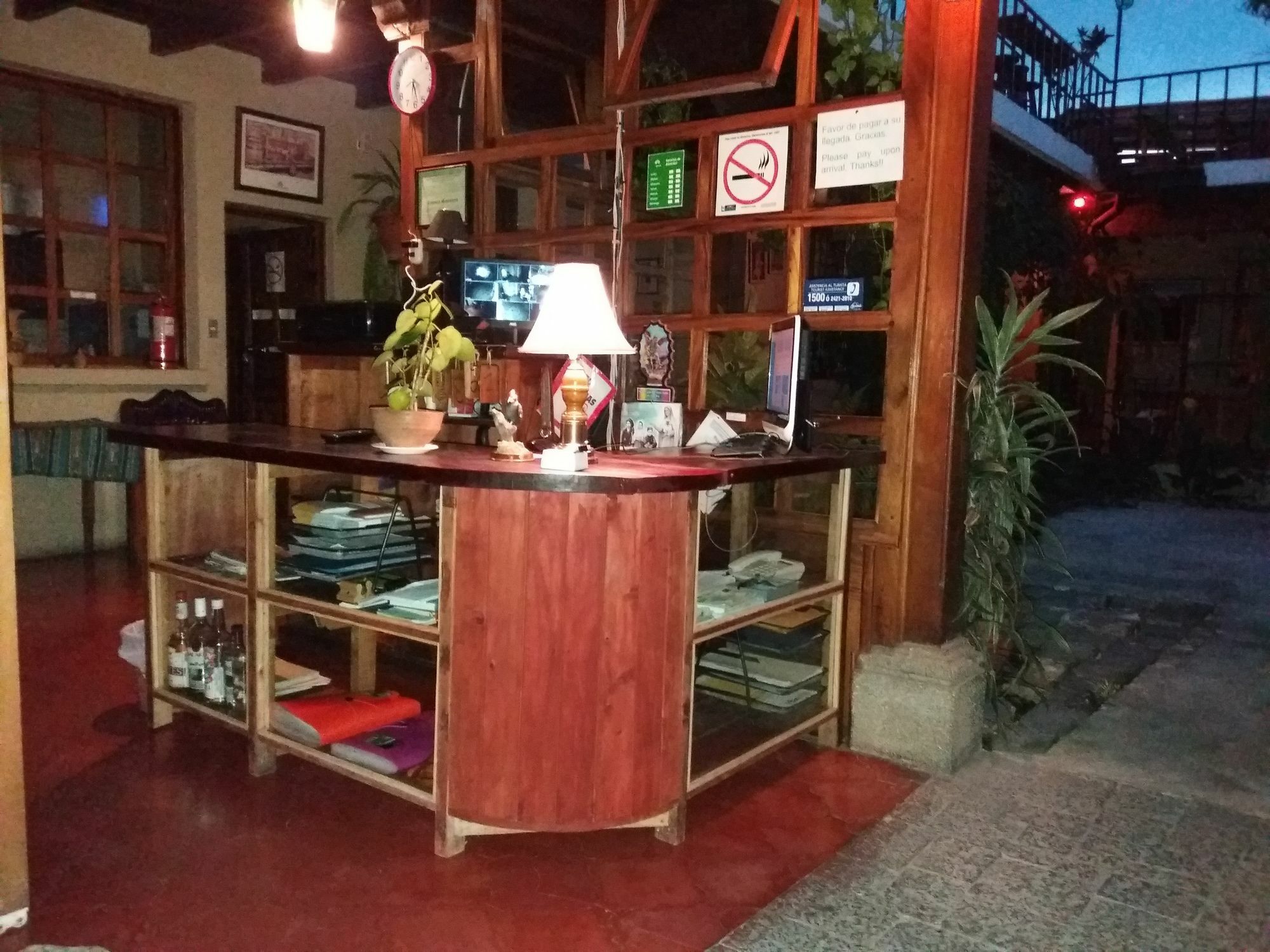 Dionisio Inn Antigua Buitenkant foto