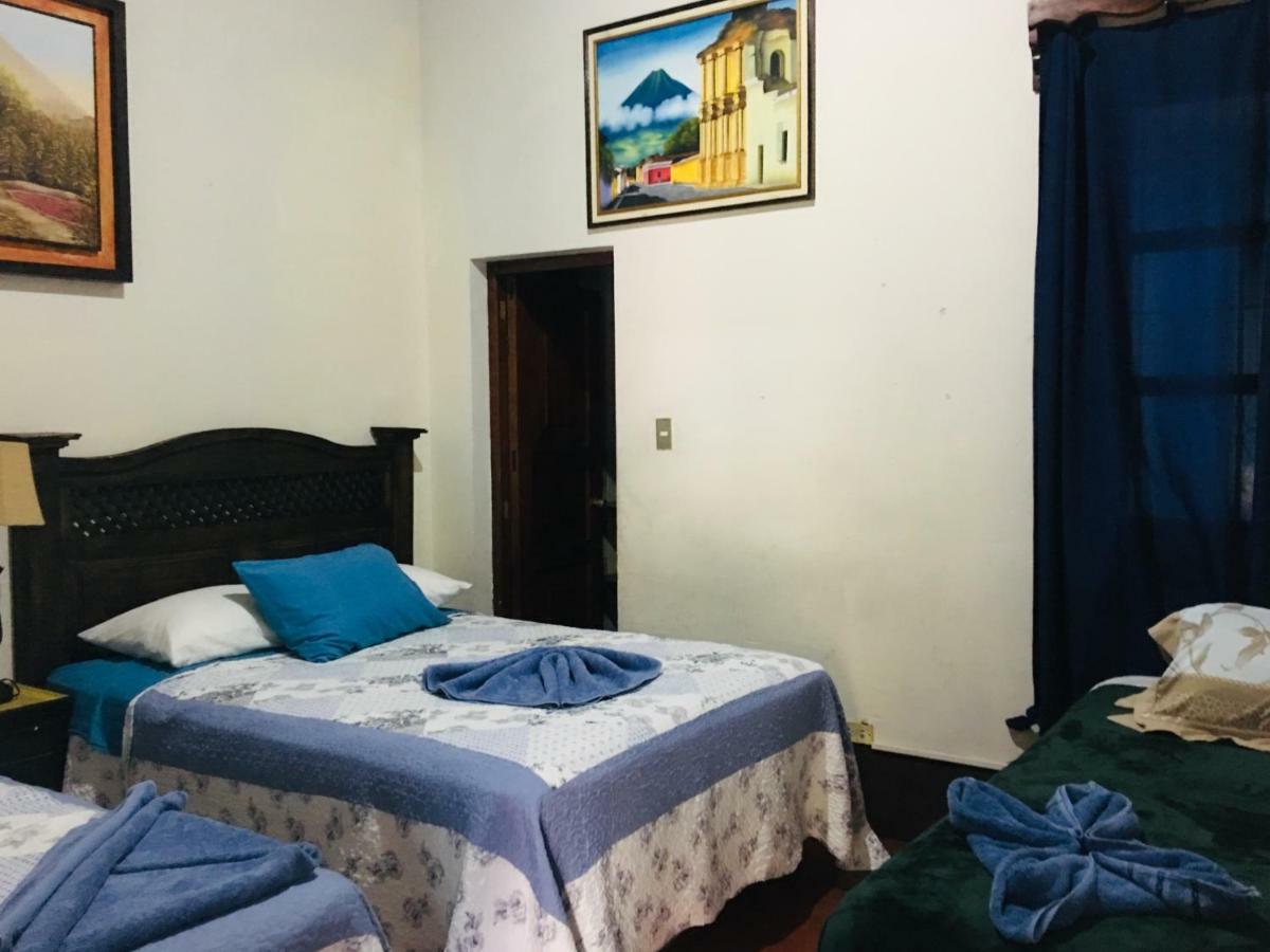 Dionisio Inn Antigua Buitenkant foto