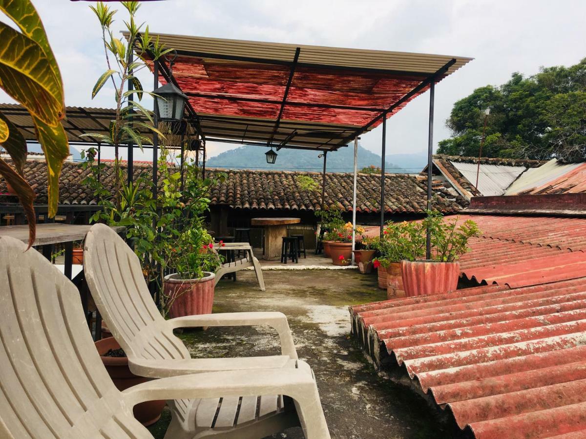 Dionisio Inn Antigua Buitenkant foto